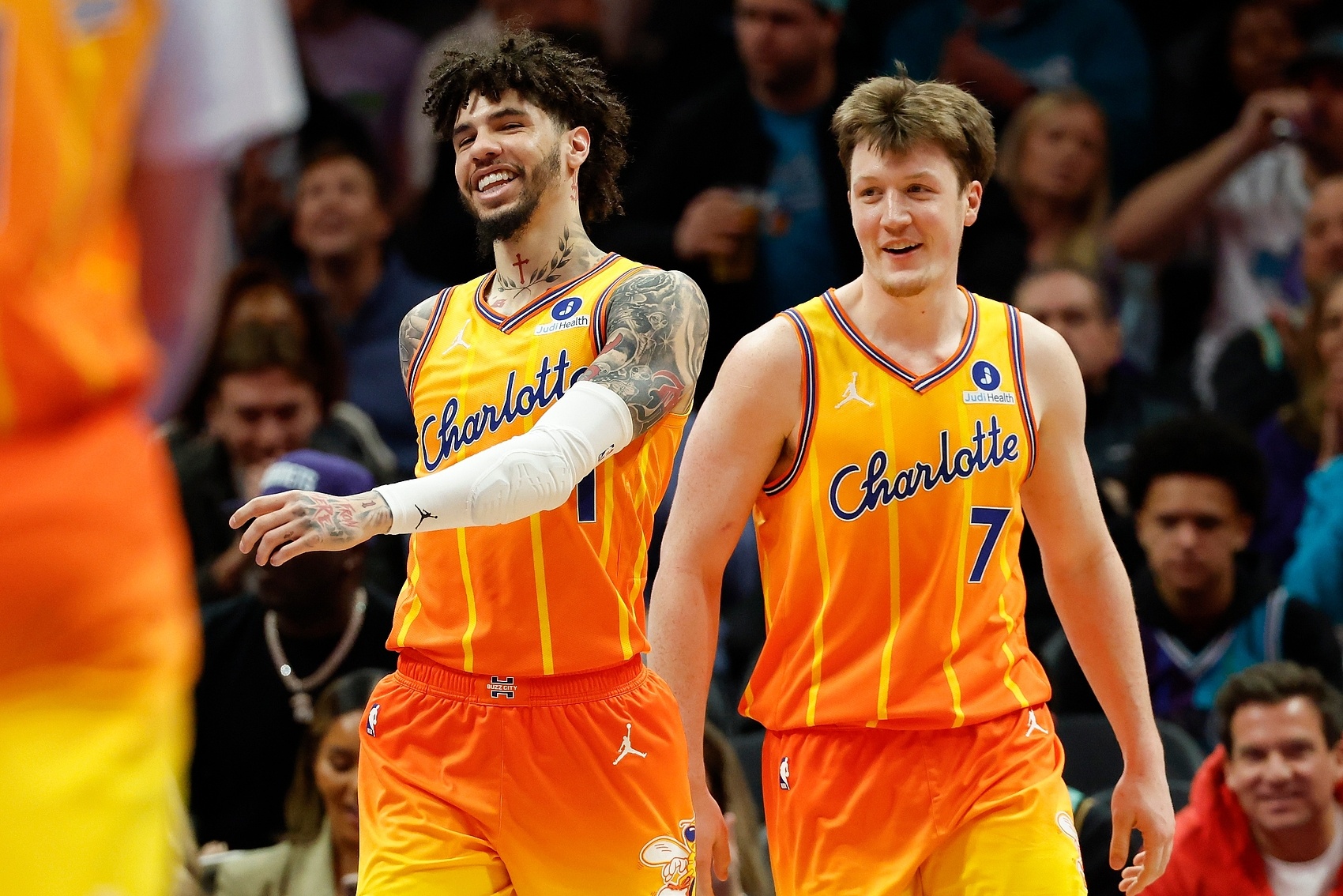 开云登录入口地址-克尼佩尔&amp;三球包揽本赛季三分榜前二 联盟历史第2对&amp;仅次于水花